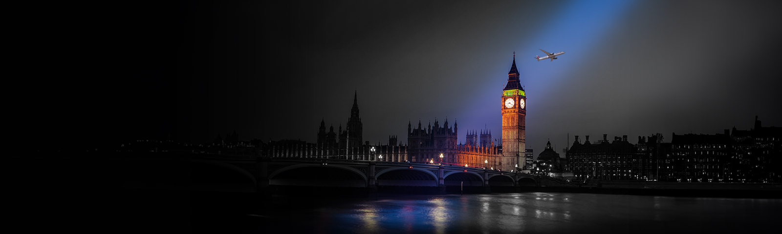 Penawaran eksklusif untuk <br>pengguna kartu Bank BNI Hemat hingga 10%*Hemat hingga 10%* 