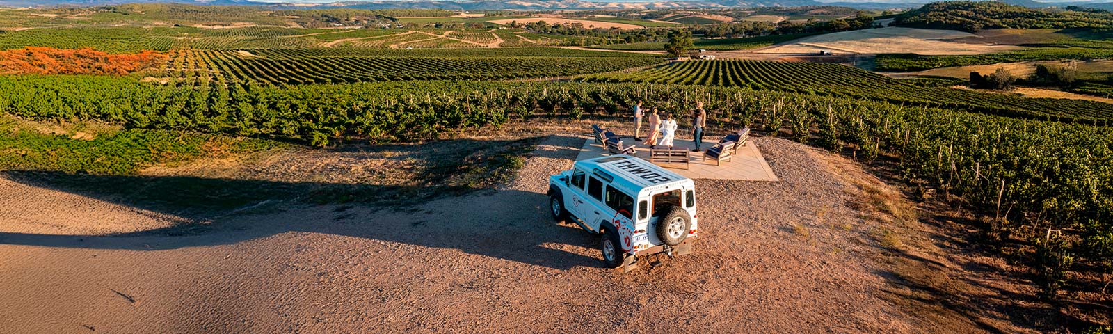 Escape winter and discover<br>the beauty of adventure Enjoy up to 10% off flights to Australia & New ZealandEnjoy up to 10% off flights to Australia & New Zealand