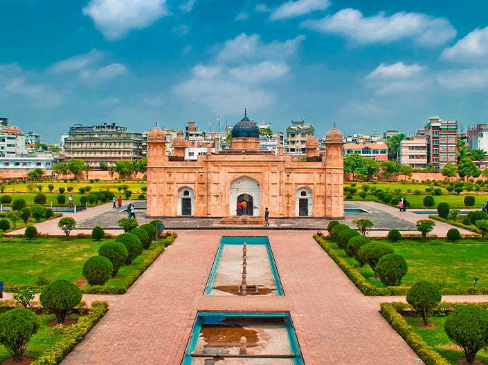 Travel through history in Bangladesh