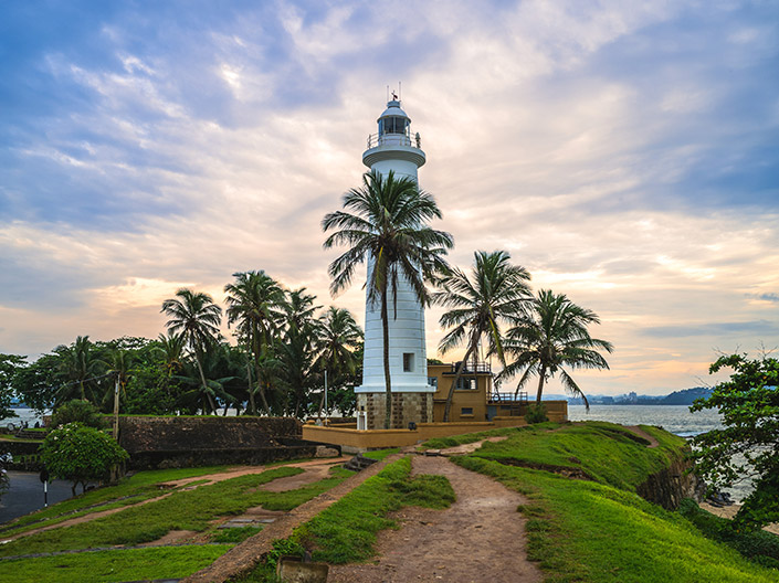 استكشف سريلانكا