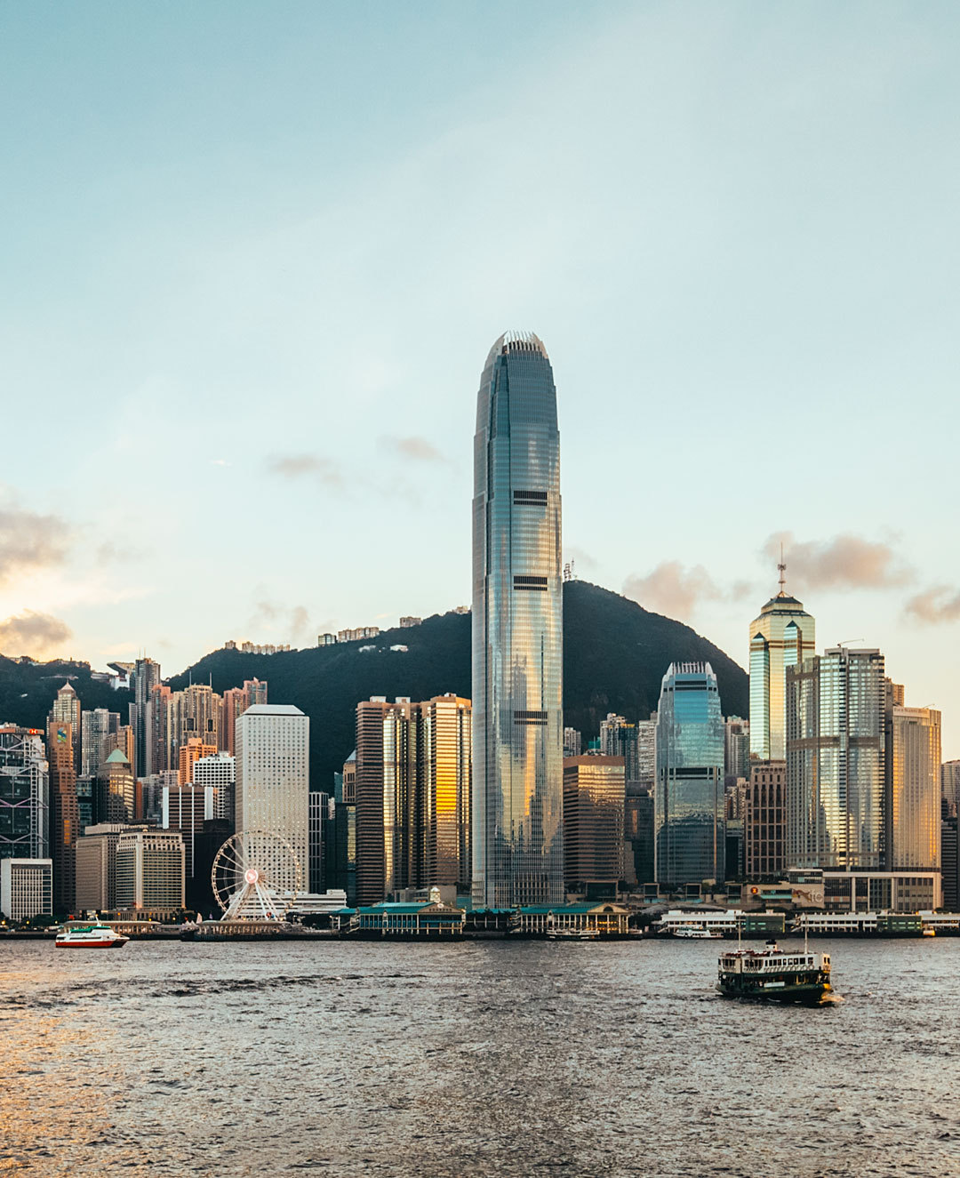 预订飞往香港(HKG)的航班| 卡塔尔航空