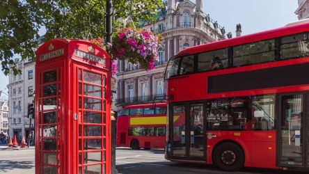 런던에 빠져보세요